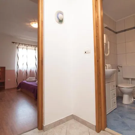 Lidija Апартаменты Ровинь