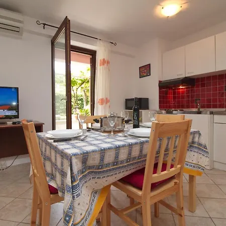 Lidija Apartman