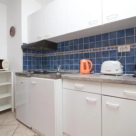 Apartment Lidija *